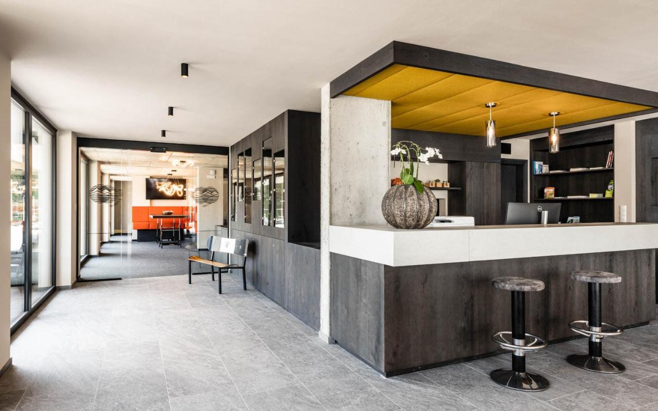 Hotel Wochtla Buam Brunico Luaran gambar
