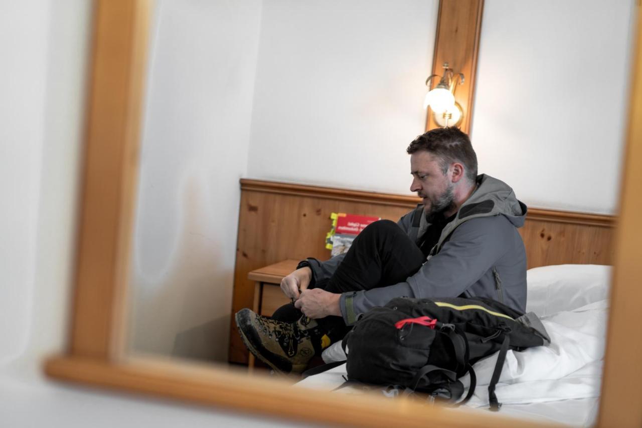 Hotel Wochtla Buam Brunico Luaran gambar