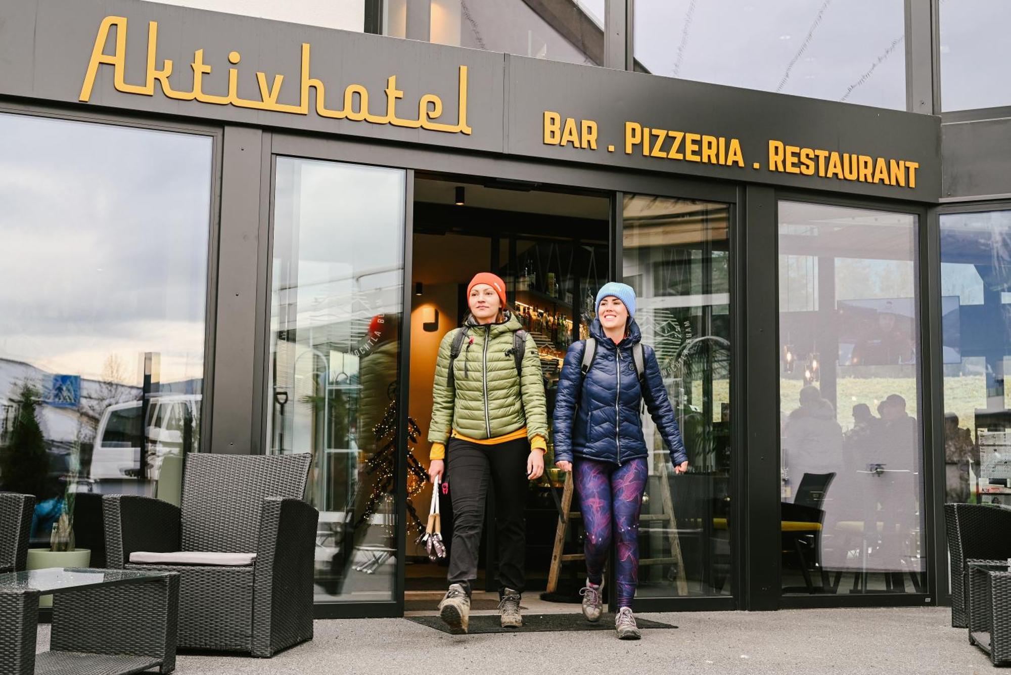 Hotel Wochtla Buam Brunico Luaran gambar
